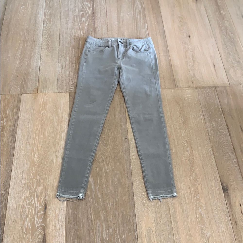Gray super stretch skinny jeggings